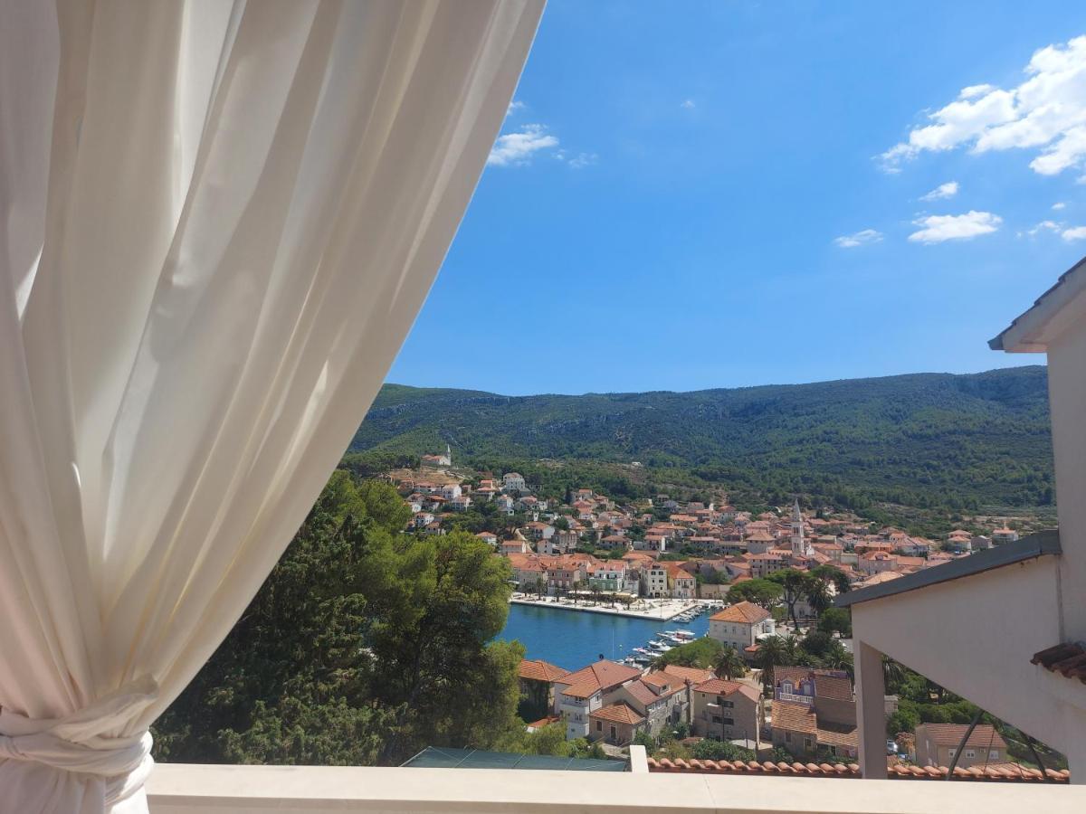 Apartman Marina Sa Parkingom Jelsa  Exterior photo